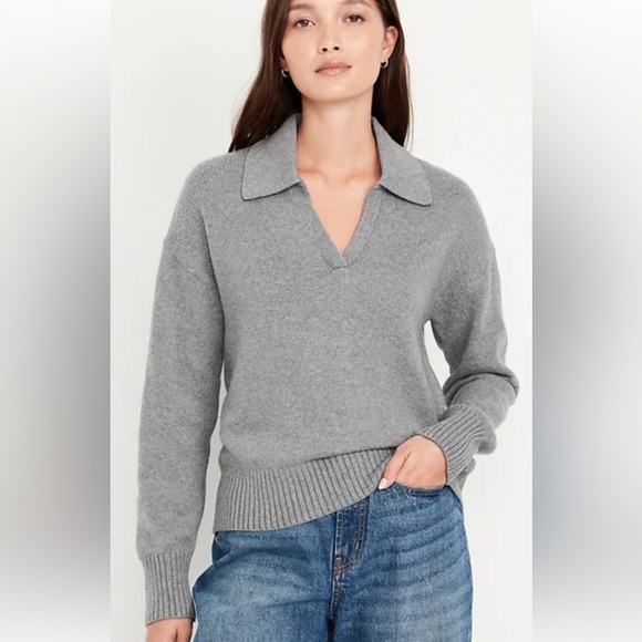 Theory Sweaters - THEORY soft cashmere sweater in husky colour